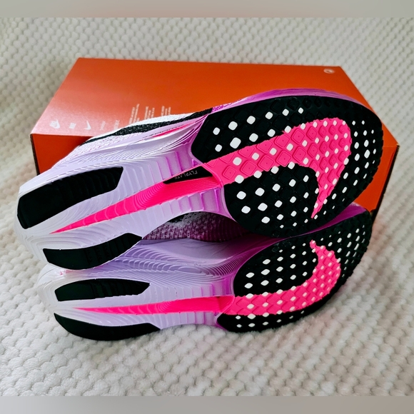 Nike ZoomX VaporFly Next% 3 'White Vivid Purple' [DV4130-104] Women's Size 7 - Picture 6 of 8